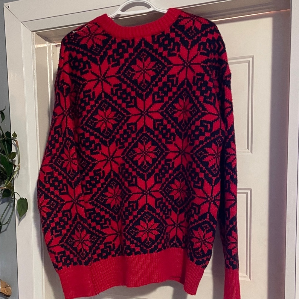Joe Fresh Red and Black Geometric Women's Sweater - Picture 4 of 6